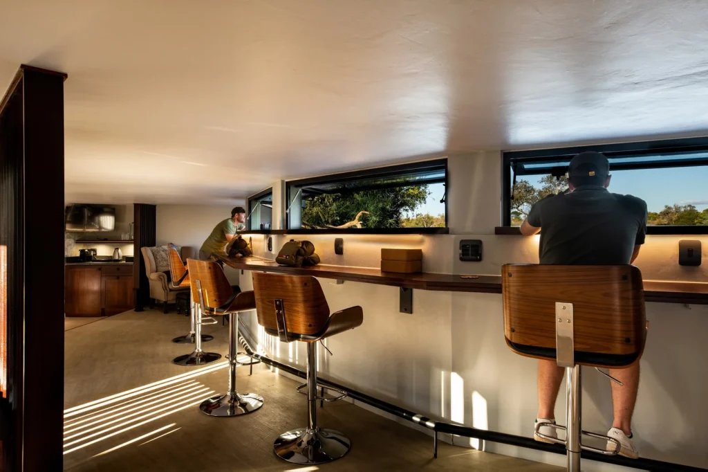 Kings-Camp-Hide-Interior-2-1-1